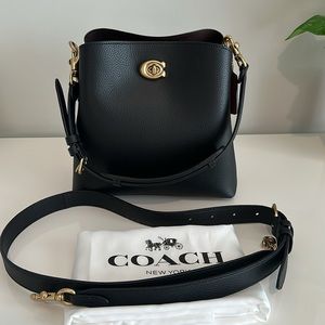 COACH Willow Bucket Bag in Black C3916